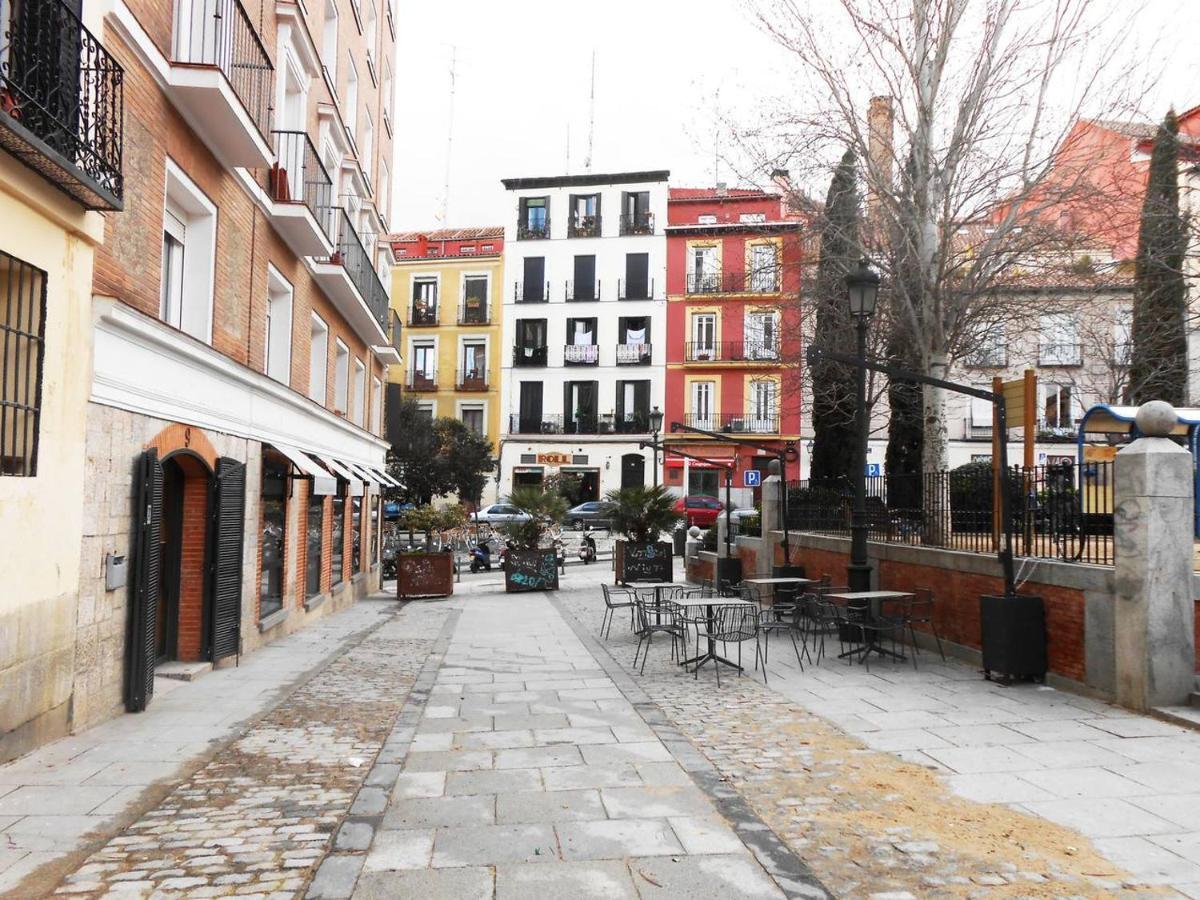 Malasana Dreaming A/C - Wifi Madrid Luaran gambar